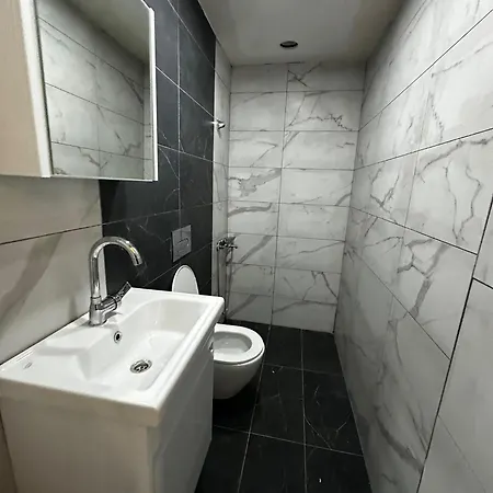 Apart Otel Mara *
